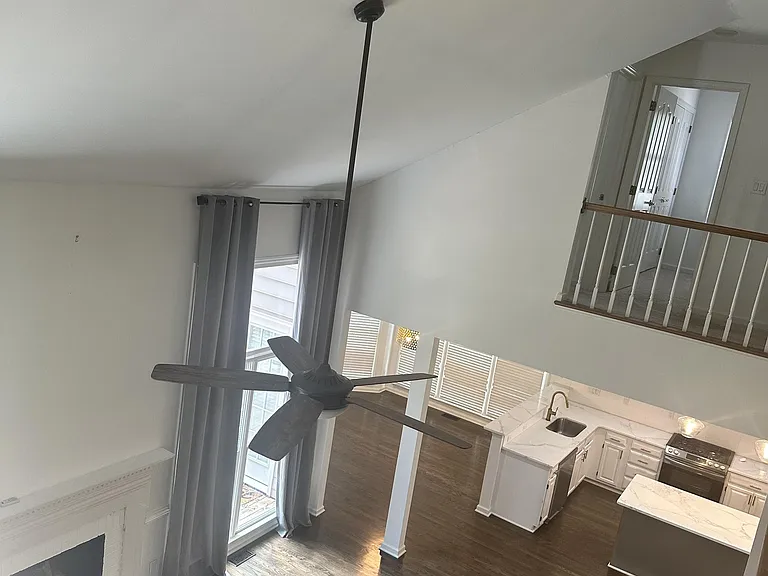 3315 Parting Brook Ct — Photo 17