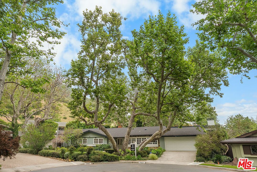 30604 Sicomoro Dr, Malibu, CA 90265 | MLS #25626799 | Zillow