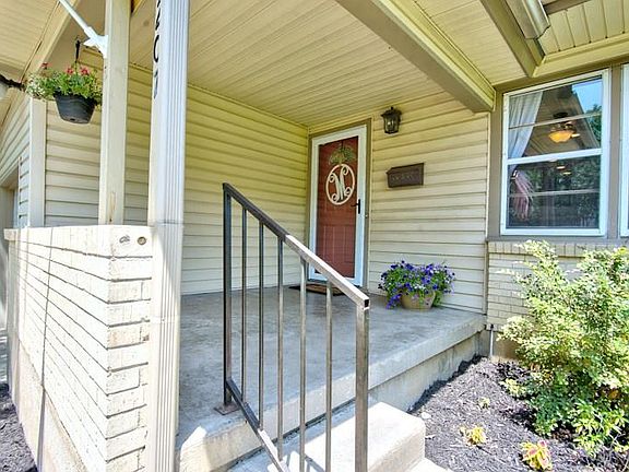 5th image of 11207 Sinclair Ave