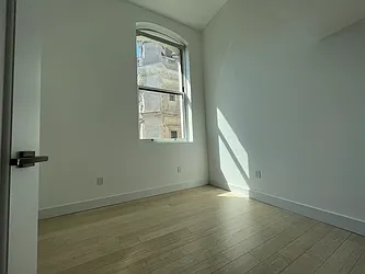 Rented by DelShah Capital LLC