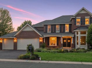 1688 Sandbar Cir, Waconia, MN 55387