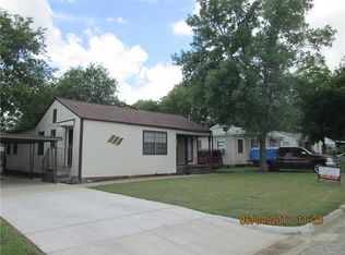 4821 Kessler Rd, River Oaks, TX 76114