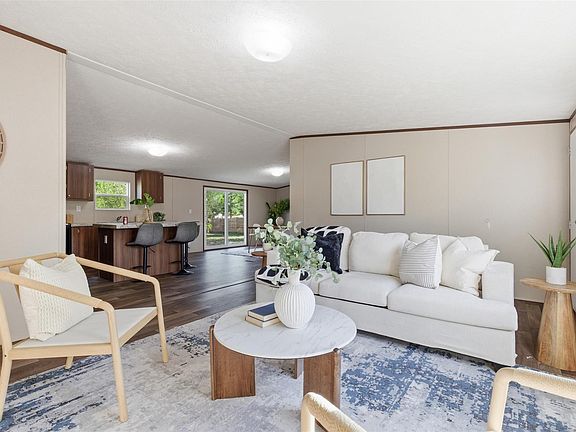 3rd image of 284 Gato Rd