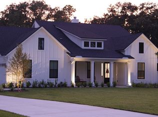 1340 Lee Rd, Saint Johns, FL 32259