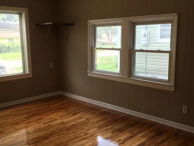 1610 E Cairo St — Photo 11