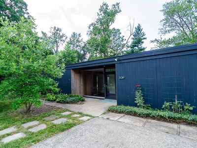 2019 Burlison Dr, Urbana, IL, 61801