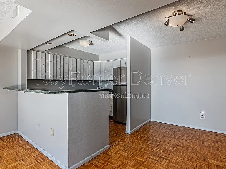 740 N Pearl St #804 — Photo 11