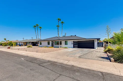 8224 E Virginia Ave Photo 1