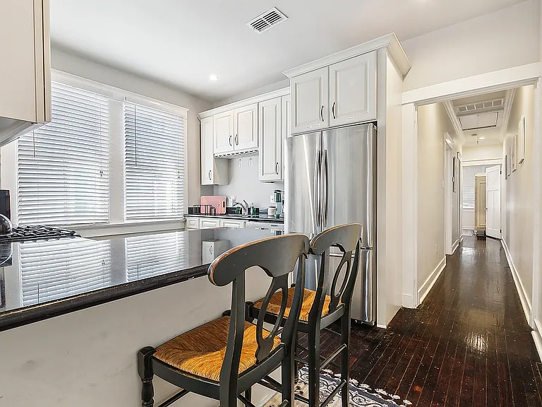 819 Olga St — Photo 12