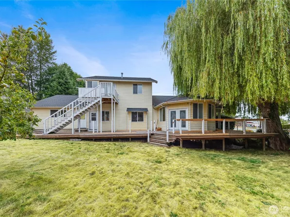 619 35th Street N, Anacortes, WA 98221