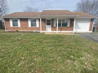 470 Congress Dr, Radcliff, KY 40160
