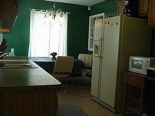 3rd image of 31610 Royalview Dr
