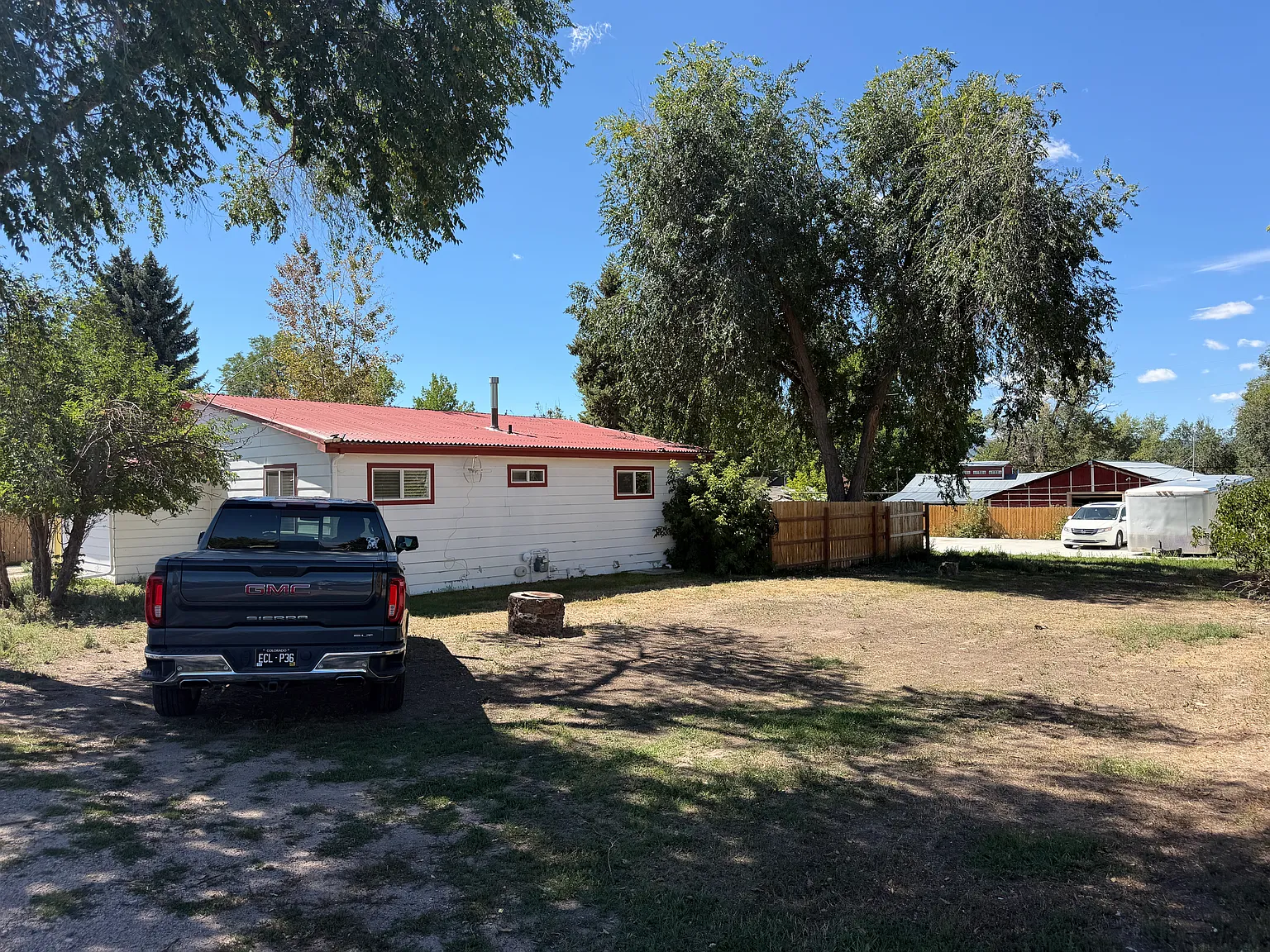 3 bed, 1326 sqft, $2,500 — Photo 2