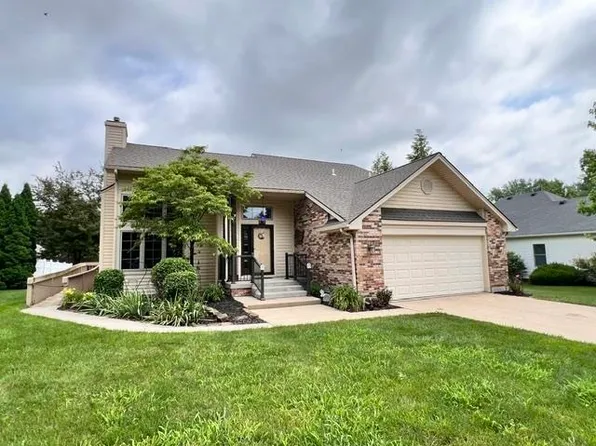 414 Ridge Rd, Connersville, IN 47331