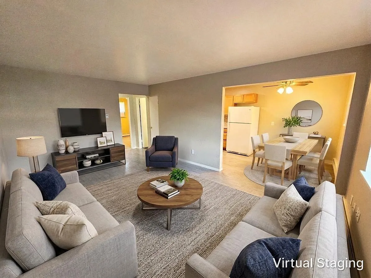 2 bed, 800 sqft, $1,300 — Photo 1