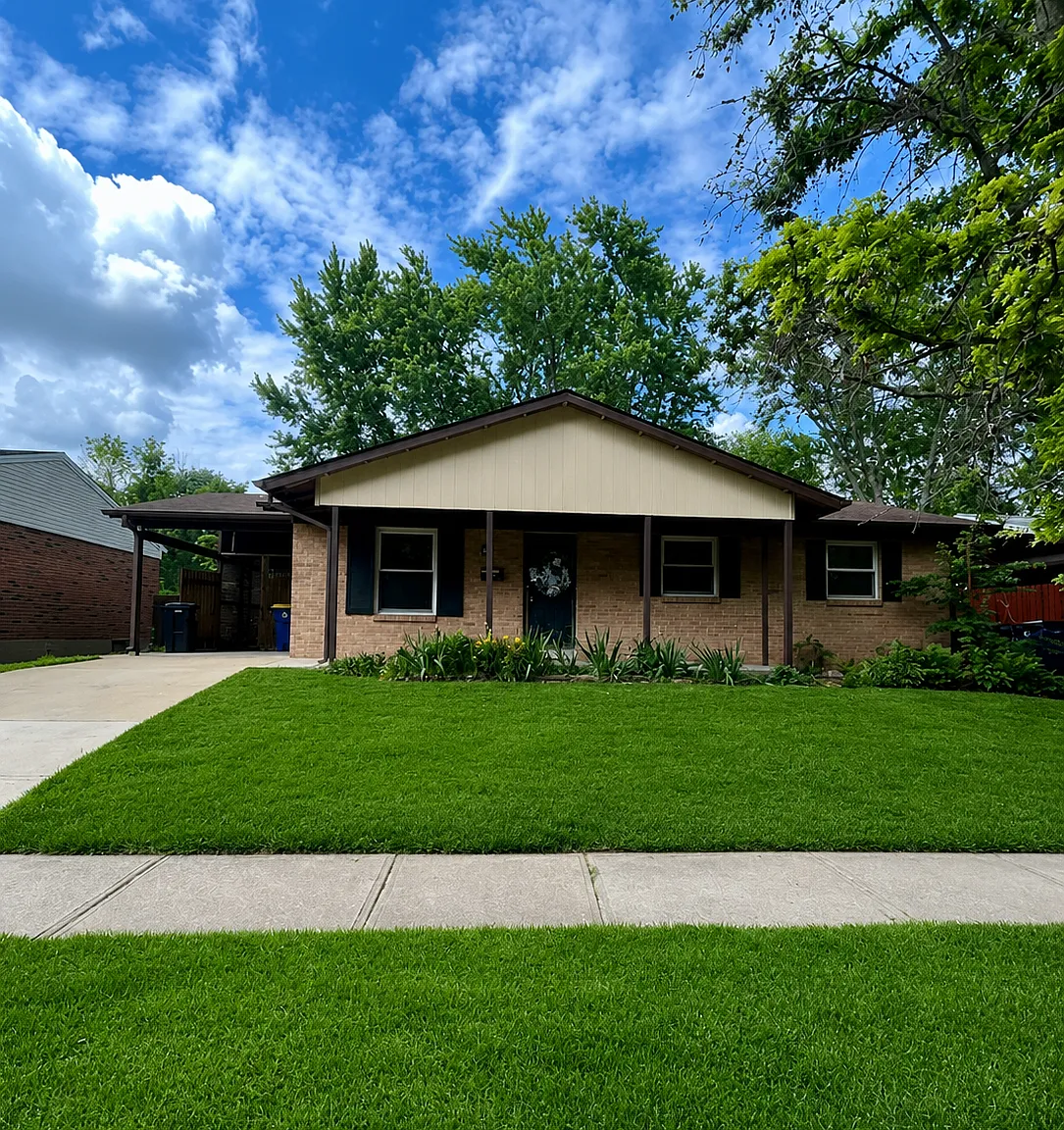 3 bed, 1189 sqft, $1,999 — Photo 2