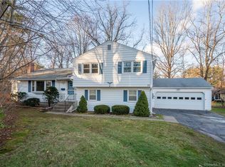 39 Osage Rd, West Hartford, CT 06117