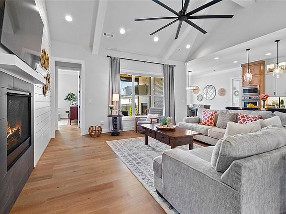 4th image of 8004 W Claverton St