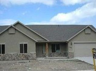 2484 S Honeysuckle Dr, Saratoga Springs, UT 84045