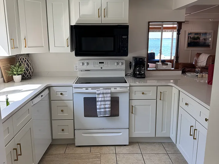 100 S Lakeview Dr — Photo 33