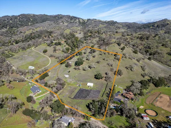 4700 Feliz Creek Rd, Hopland, CA 95449