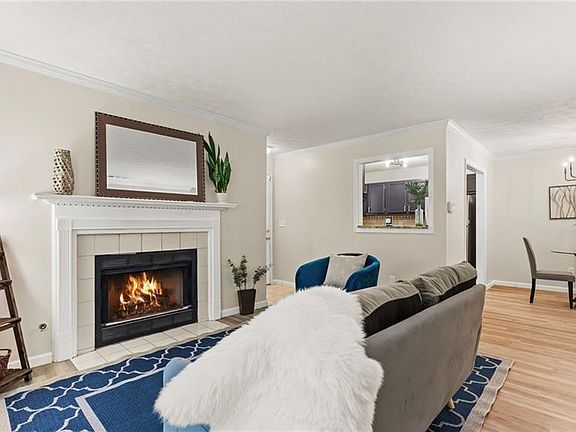 5th image of 106 Gettysburg Pl