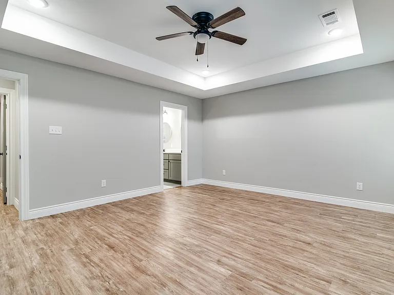2734 Waters Edge — Photo 11
