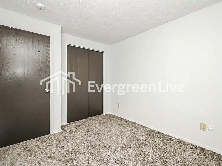 8298 Sunnyvale Cir — Photo 13