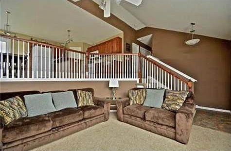 3rd image of 304 193rd St