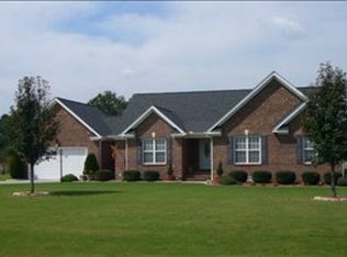 107 Glenn Laurel Dr, Pikeville, NC 27863