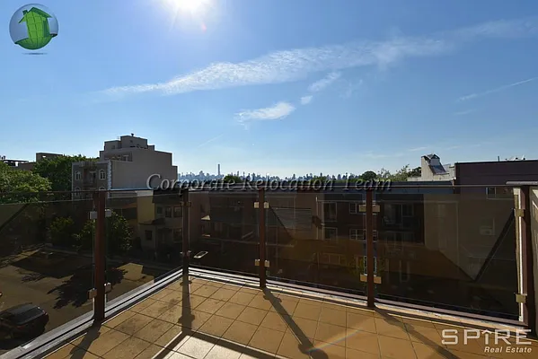 Rented by Spire Group | media 35