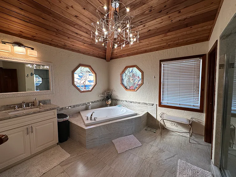 2650 Philippe Pkwy — Photo 69