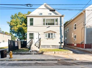 49 Grotto Ave, Pawtucket, RI 02860