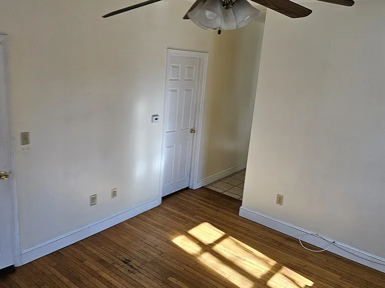 21 Hope St #1 — Photo 3