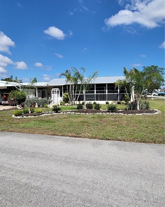 1st image of 870 Yacht Club Way NW
