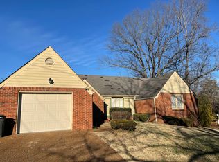 27 Asbury Ct, Hermitage, TN 37076