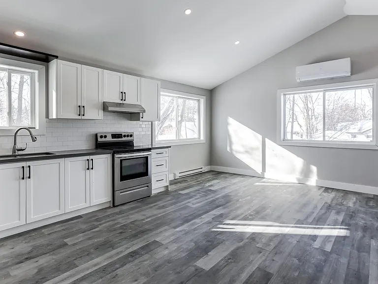 493 Gill St #MF — Photo 7