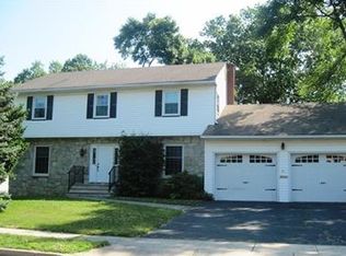 61 J F Kennedy Dr, Milltown, NJ 08850