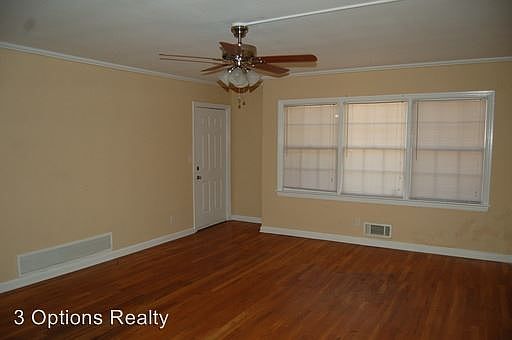 5th image of 425 Lindbergh Dr NE #D1