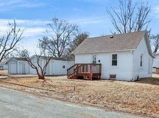 903 Walnut St, Melcher Dallas, IA 50062