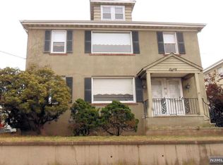 80 10th St, Wood Ridge, NJ 07075