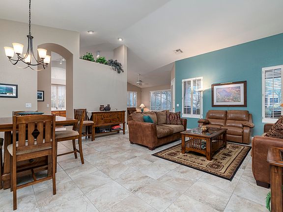 3rd image of 7702 E Chuparosa Cir