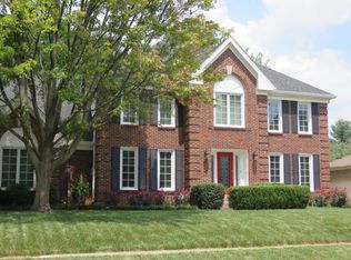 1123 Holly Springs Dr, Lyndon, KY 40242