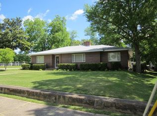 403 N 10th St, Opelika, AL 36801