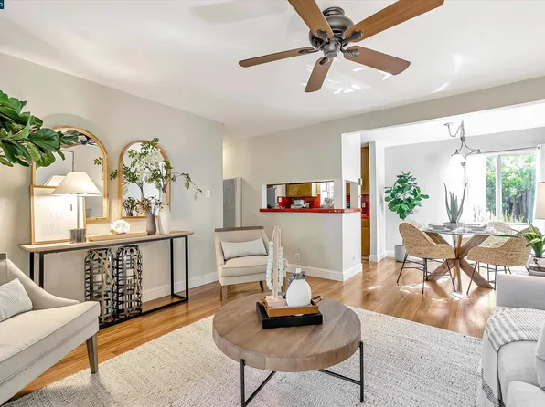 1470 Creekside Dr APT 5, Walnut Creek, CA 94596