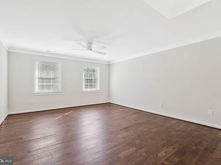 10034 Scenic View Ter — Photo 26