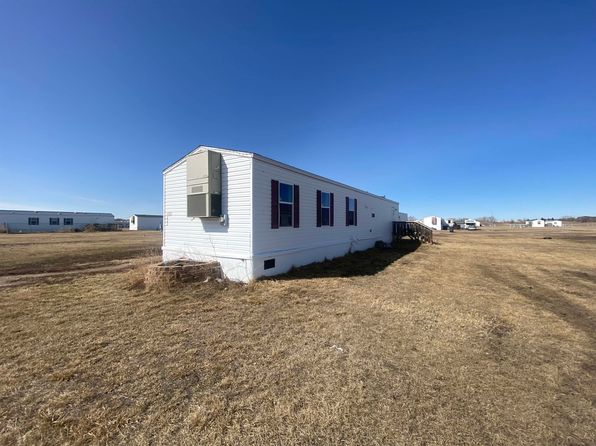 5116 16th Ave SE, Minot, ND 58701