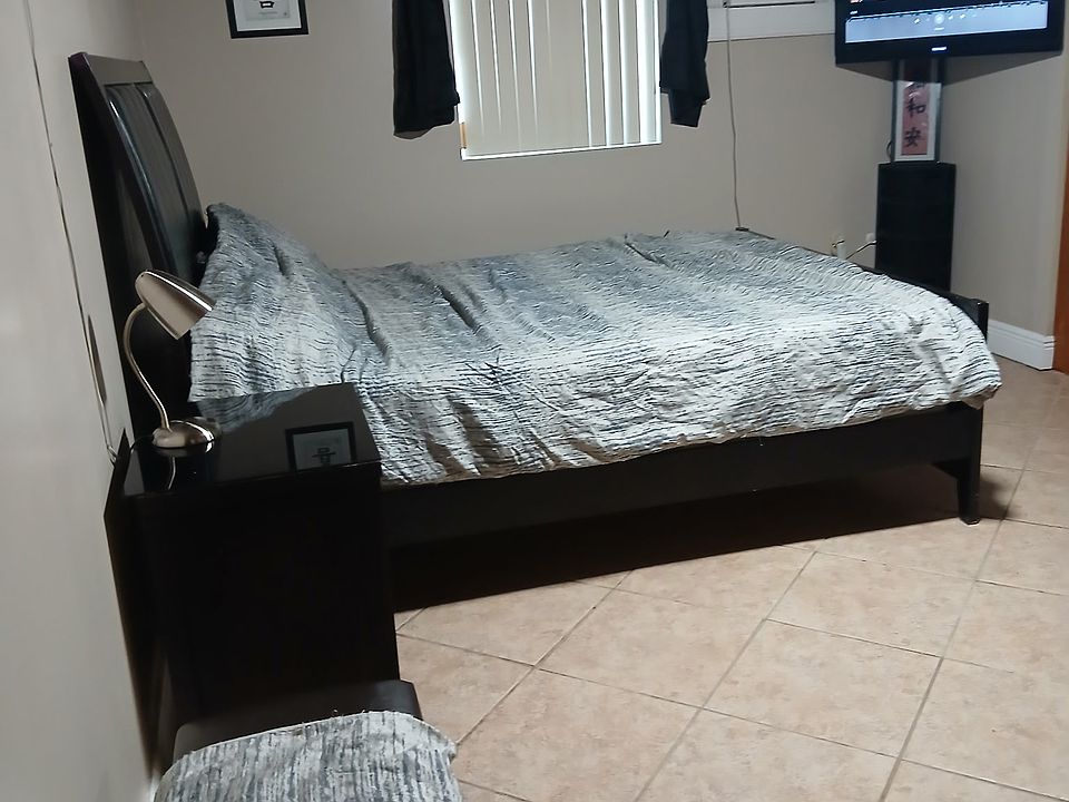 1st image of 1511 SW 28th Ter