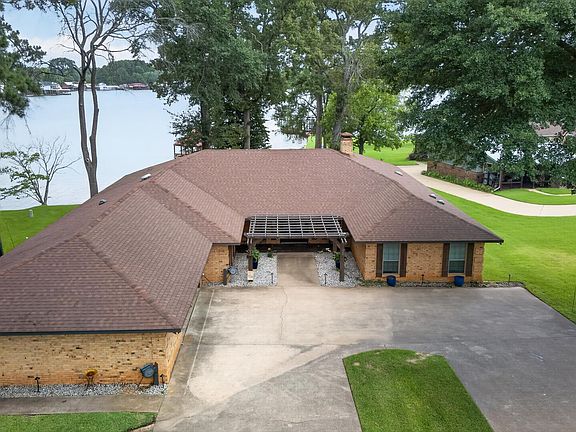 3rd image of 252 County Road 3107