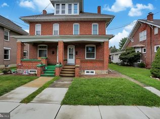 205 S Richmond St, Fleetwood, PA 19522